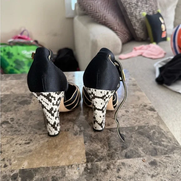 Tory Burch shoes - Picture 2 of 3